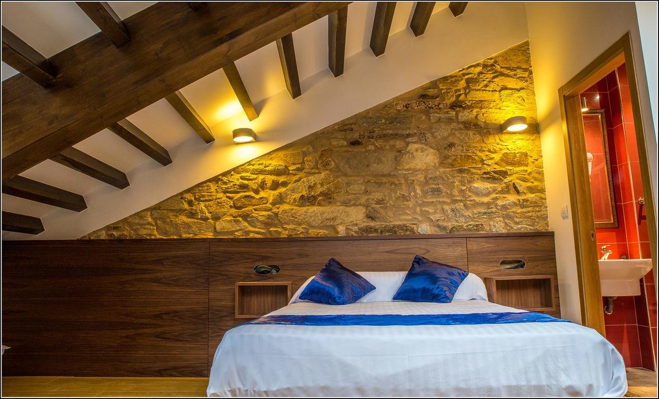 Oxford Suites Santiago De Compostela Zewnętrze zdjęcie